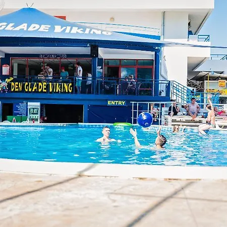 Party Golden Sands מלון 3*