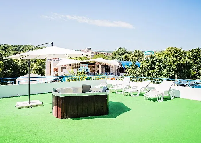 Hotell Party Golden Sands